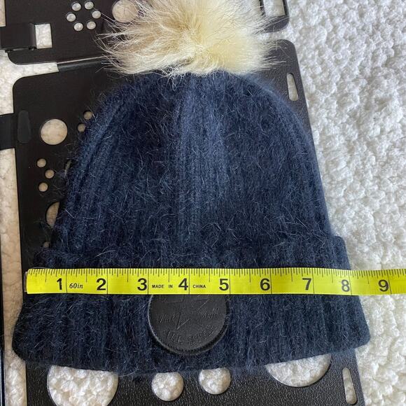 Converse Women’s Knit Pom Beanie Hat Navy with Faux Fur Top | Cozy Winter Cap - Picture 4 of 4